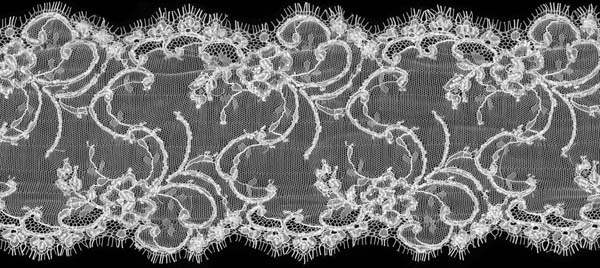 BEADED SEQUIN EDGING - IVORY