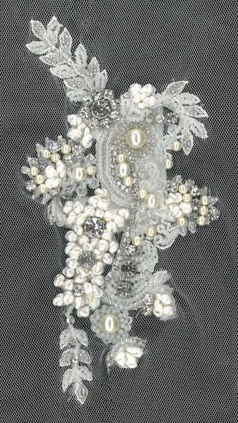 3D CRYSTAL BEADED MOTIF (SOLD SINGULARLY) - IV